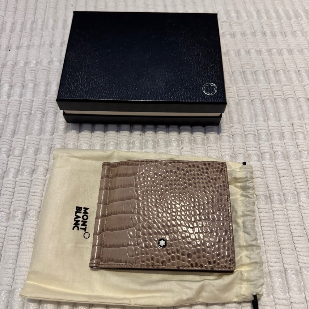 BRAND NEW MONTBLANC TAUPE WALLET W/ MONEYCLIP